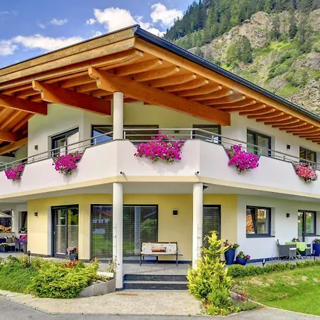 Berggefuehl Apartment *